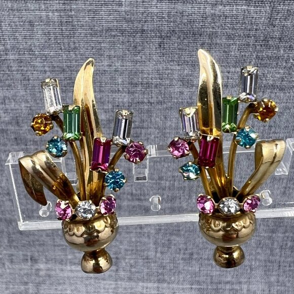 Fruit Salad Crystals earrings, 22K Gold Plated, Bouquets Clip Earrings, Vintage - Picture 2 of 11